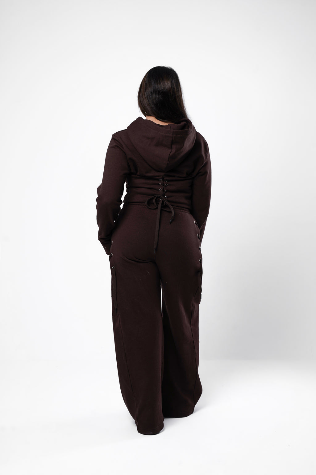 BROWN SET