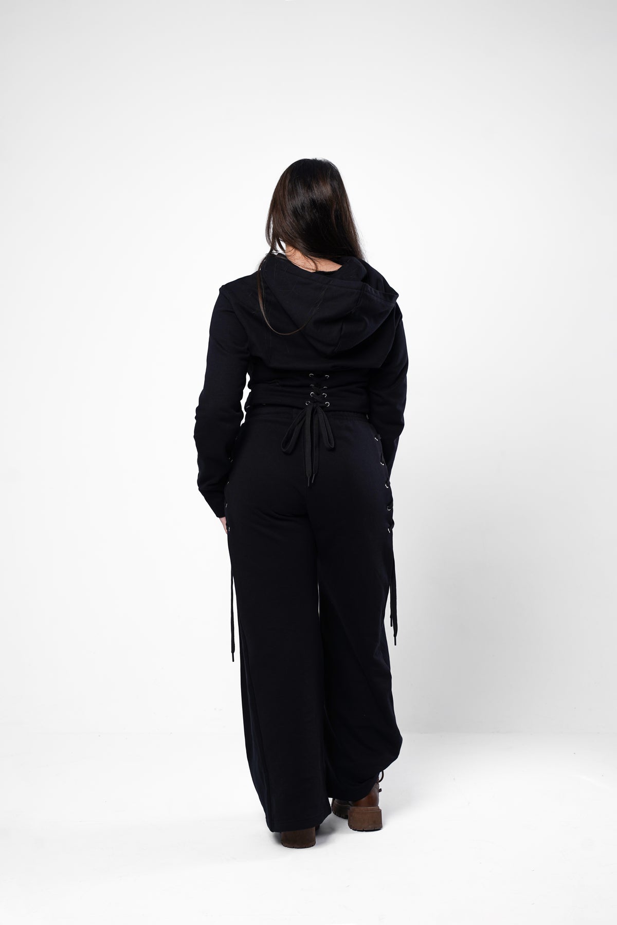 BLACK SET