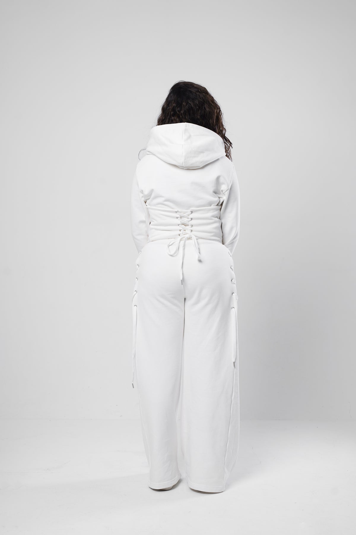 WHITE SET