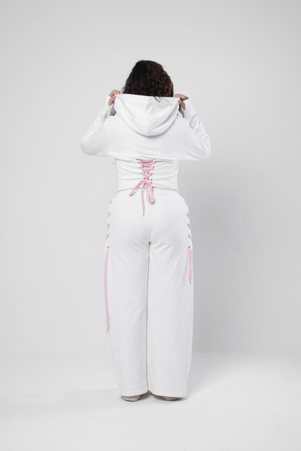 WHITE SET
